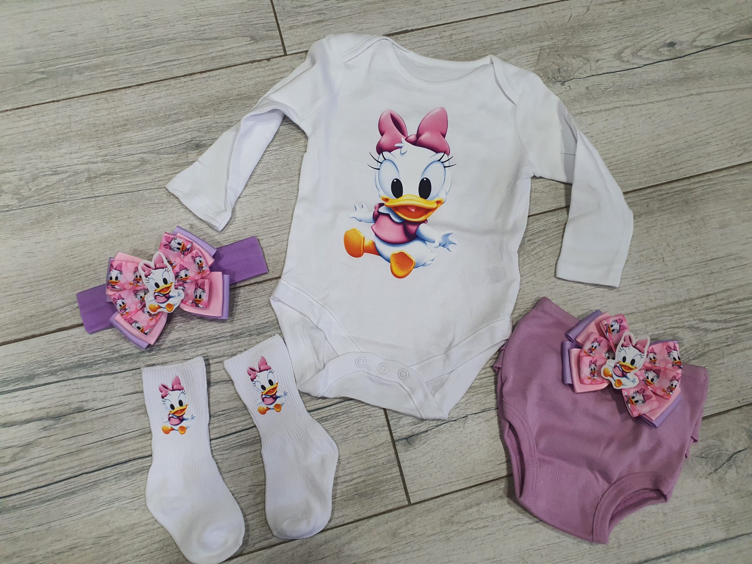 20221005_171910 Conjunto bebe niña - Imagen 1