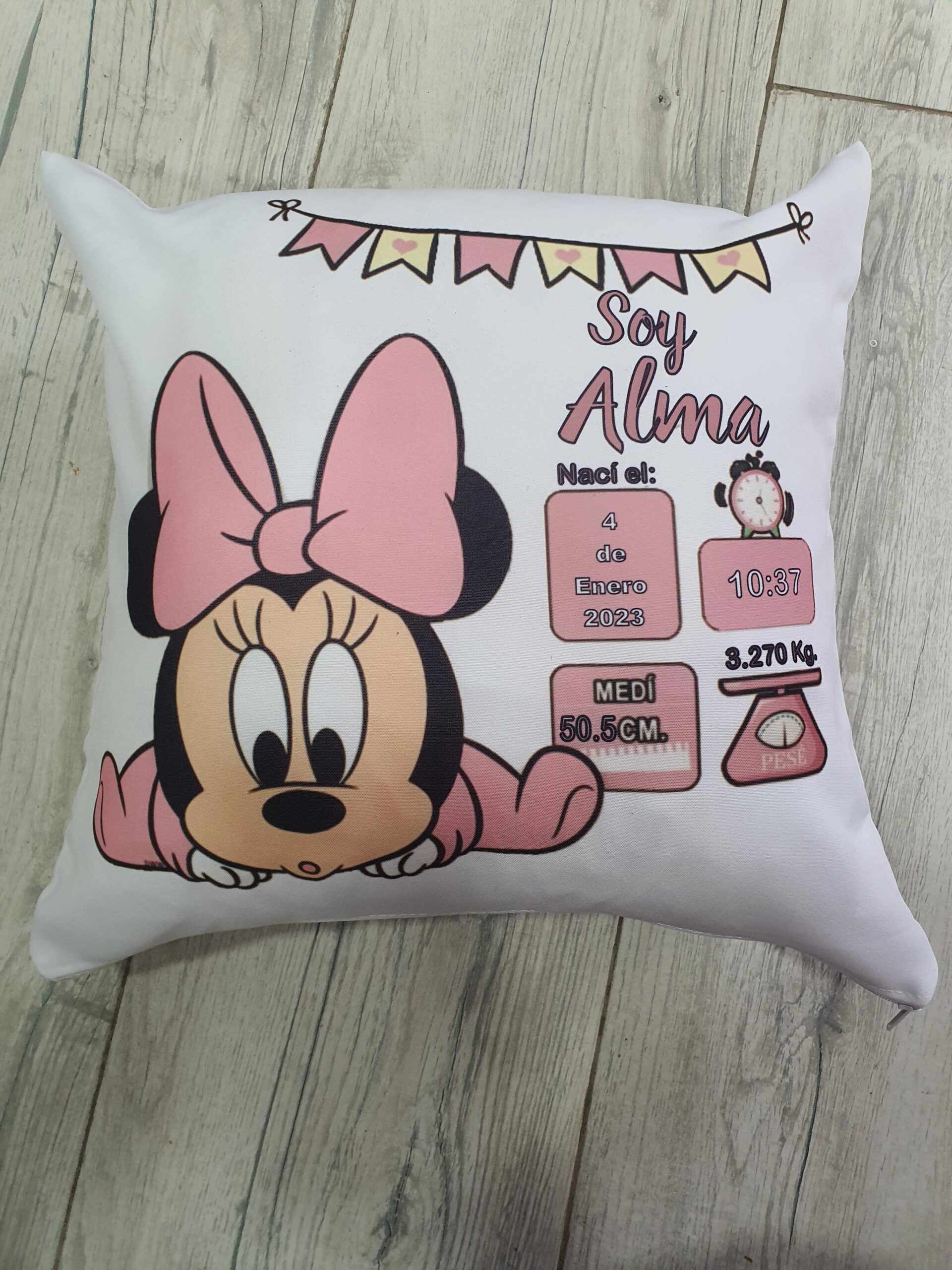 2025/02/20230609_115013-scaled.jpg Cojin nacimiento personalizado - Imagen 1