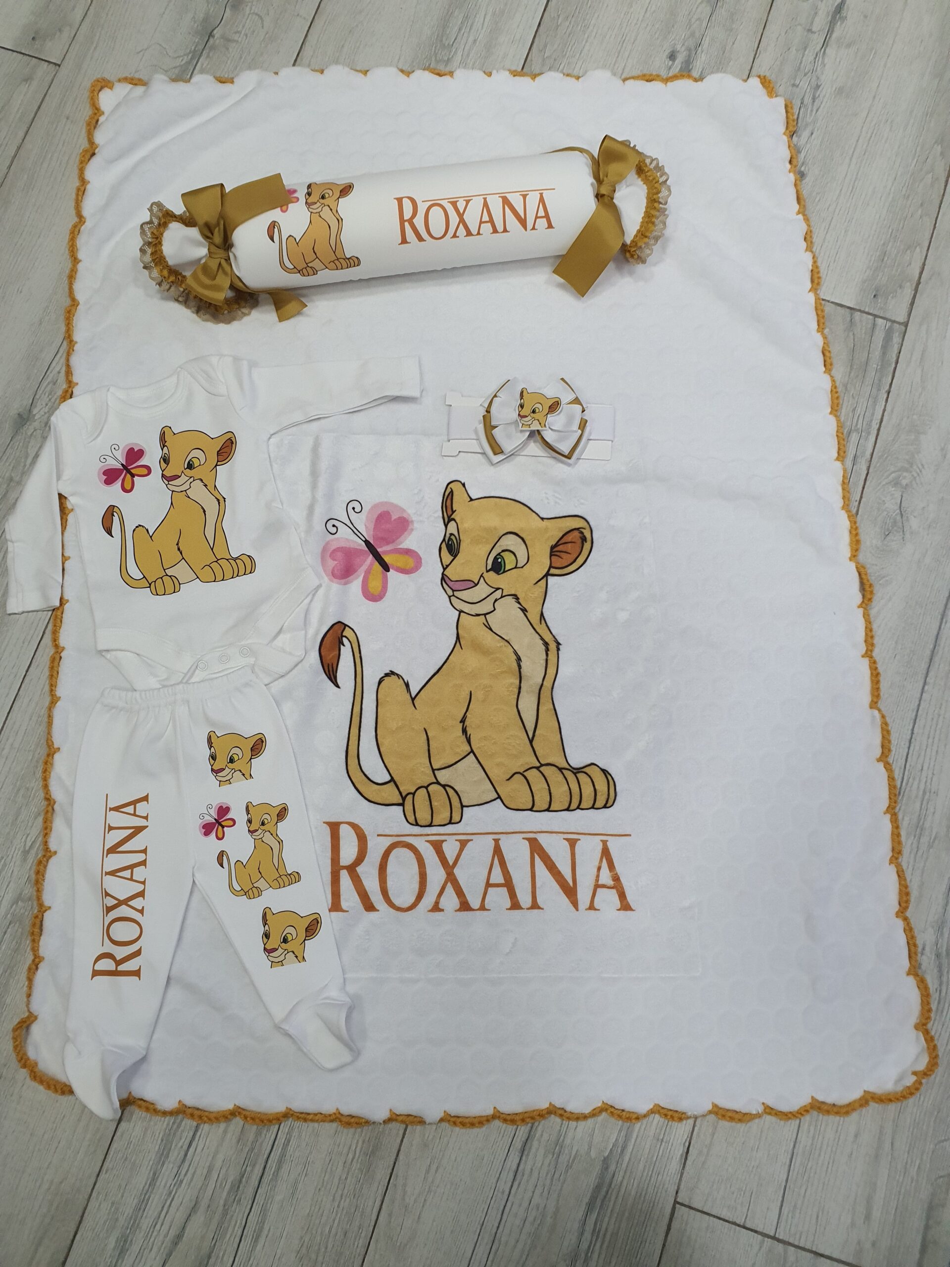 2025/05/20250416_170356-scaled.jpg Pack Leona bebé - Imagen 1